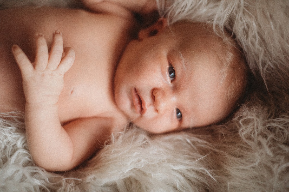 Newborn Photos at The Natural Birthplace Inc